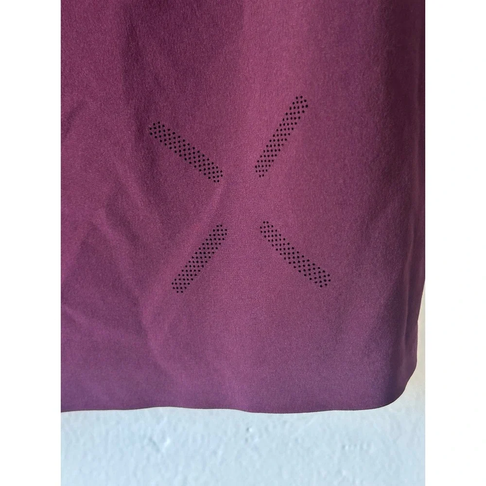 Ten Thousand Mens Session Shorts Size‎ Small Maroon Unlined Training Running